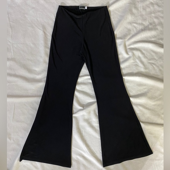 Sympli Pants - Fit and flare pants